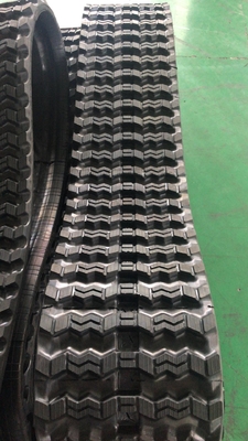 ZZS450x86x56 Zigzag Pattern Skid Steer Loader Taille de piste en caoutchouc réglable