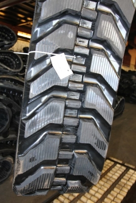 400x72.5x74W Piste en caoutchouc pour excavatrice pour machines de construction
