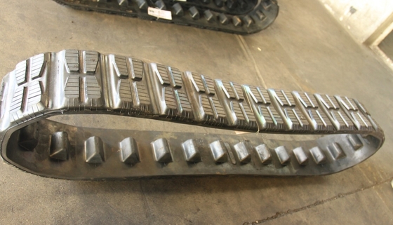 149x88x28/6&quot;x3.5&quot;x28 fournitures d'usine machines de jardinage voie en caoutchouc