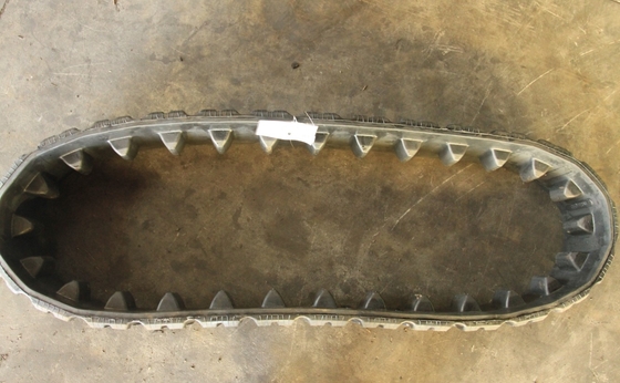 149x88x28/6&quot;x3.5&quot;x28 fournitures d'usine machines de jardinage voie en caoutchouc