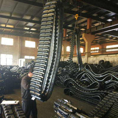 Pistes en caoutchouc 230x72x46 pour machines de construction