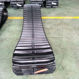 Pour les moissonneuses-récolteuses de type Claas, la piste en caoutchouc BS450*90*60:
