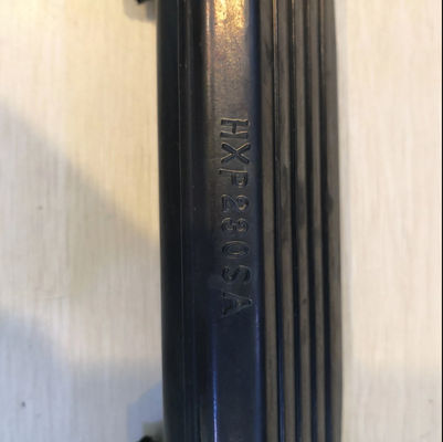 Boulon de 90 lancements sur l'excavatrice Track Pads de résistance de vibration