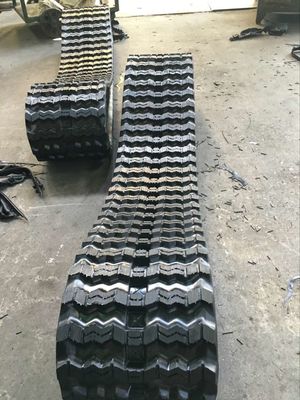 ZZS450X86X55/56 Piste en caoutchouc